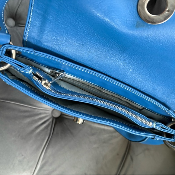 Marc Jacobs Blue Leather Shoulder Bag - Picture 7 of 10